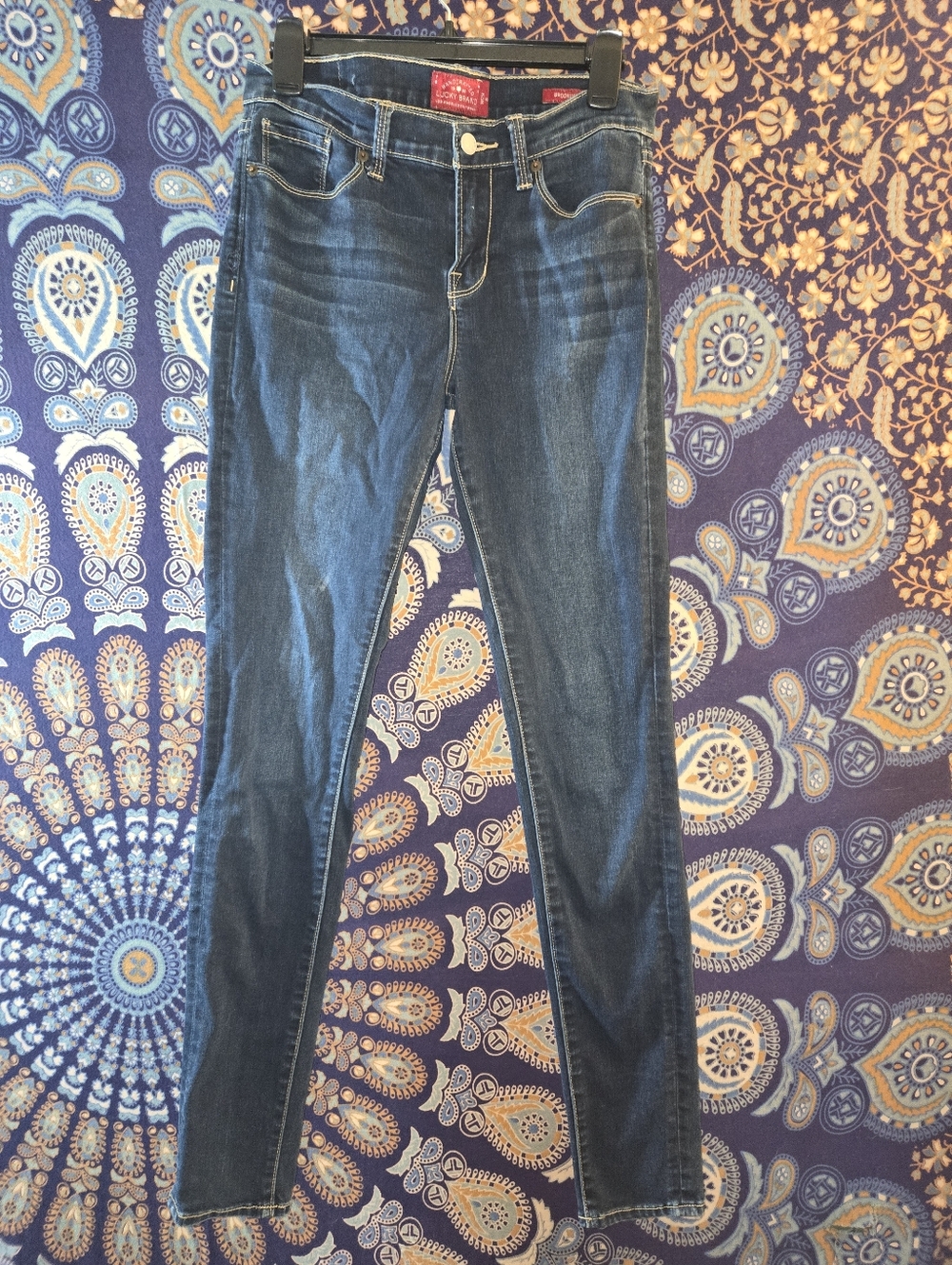 Lucky Brand Indigo Jeans with Yellow Topstitching Sz 8